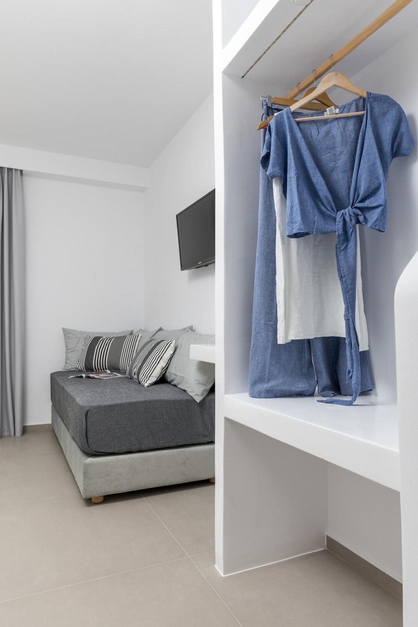 Alenor City Hotel Naxos City Bagian luar foto